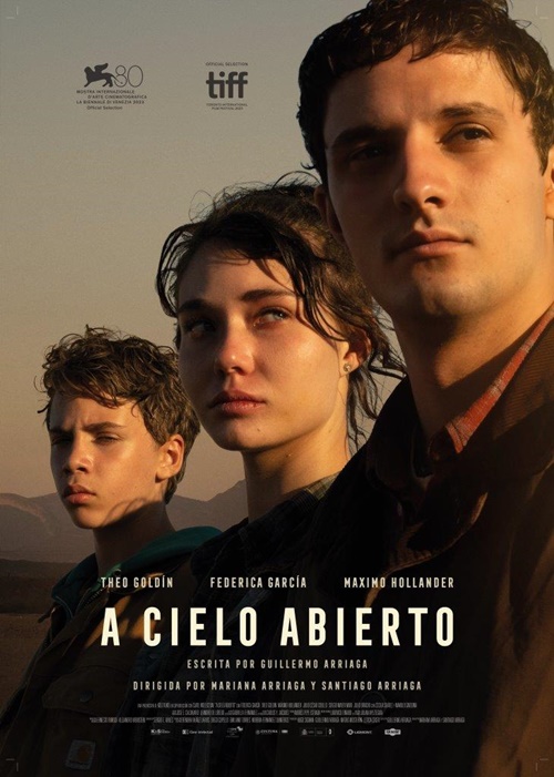 A cielo abierto film affiche provisoire réalisé par Mariana Arriaga et Santiago Arriaga