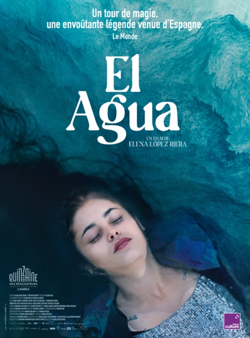 El Agua film affiche réalisé par Elena Lopez Riera